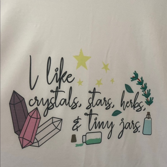 NEW “I LIKE CRYSTALS STARS HERBS & TINY JARS” T Shirt - Picture 1 of 5